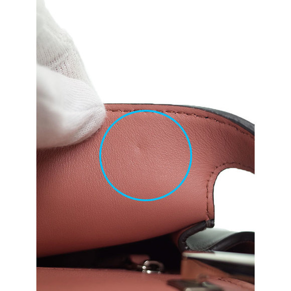 Fendi 2WAY Iconic Peekaboo Essential Bag - Picture 4 of 9